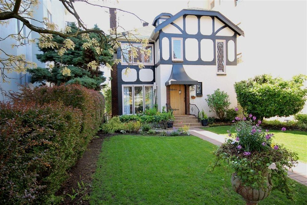 The English Bay Inn Langley Exterior foto